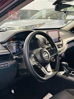 نيسان ألتيما